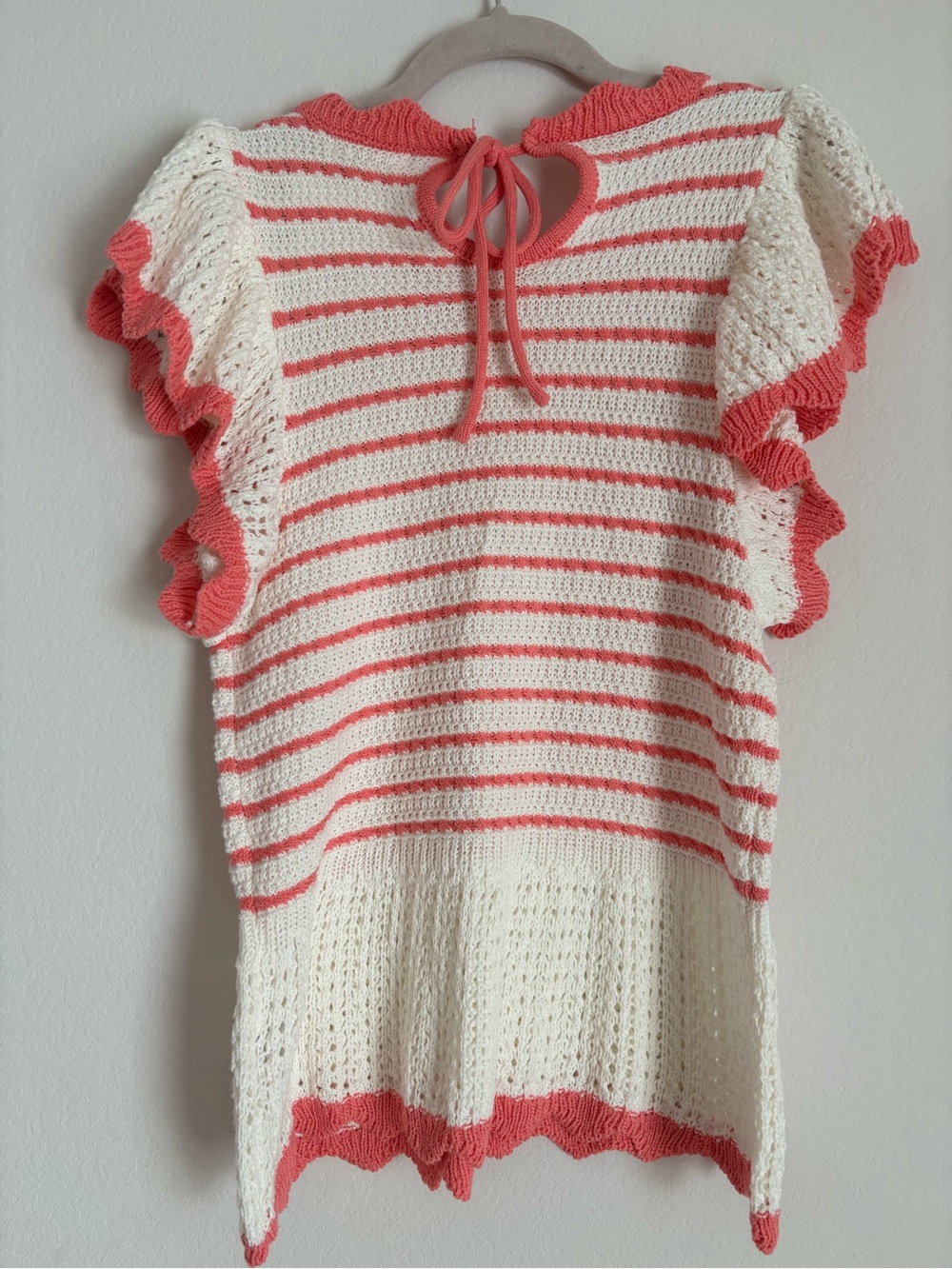 NWT Easel Cream & Coral Striped Knit Top size Small - Picture 6 of 9